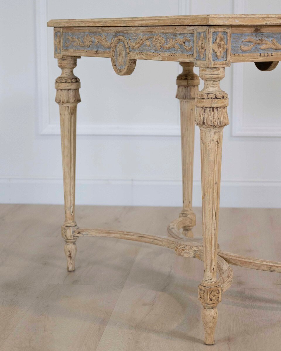 Swedish Gustavian Console Table with Carved Medallion, circa 1860 - JAA