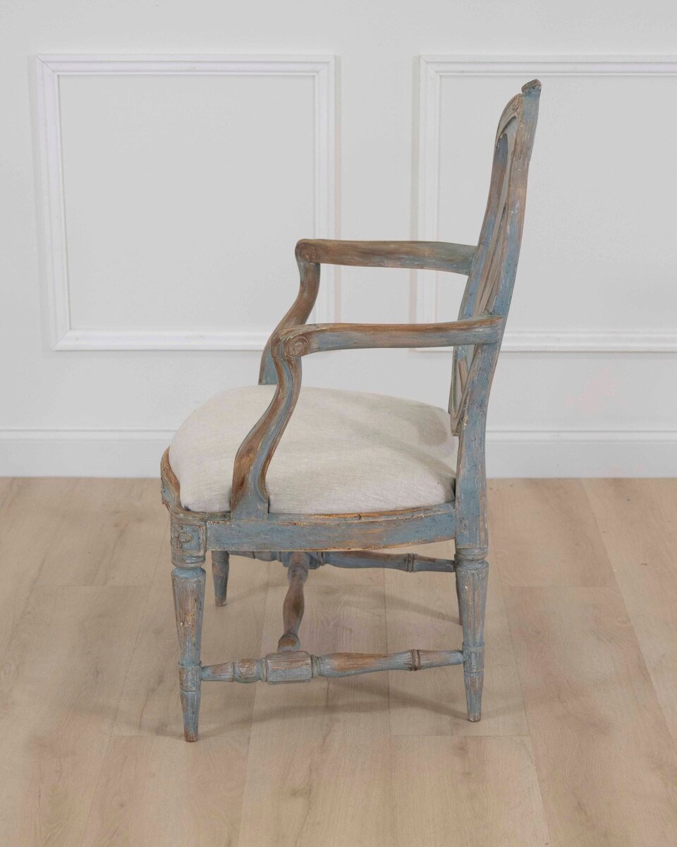 Swedish 18th Century Gustavian Painted Armchair - JAA