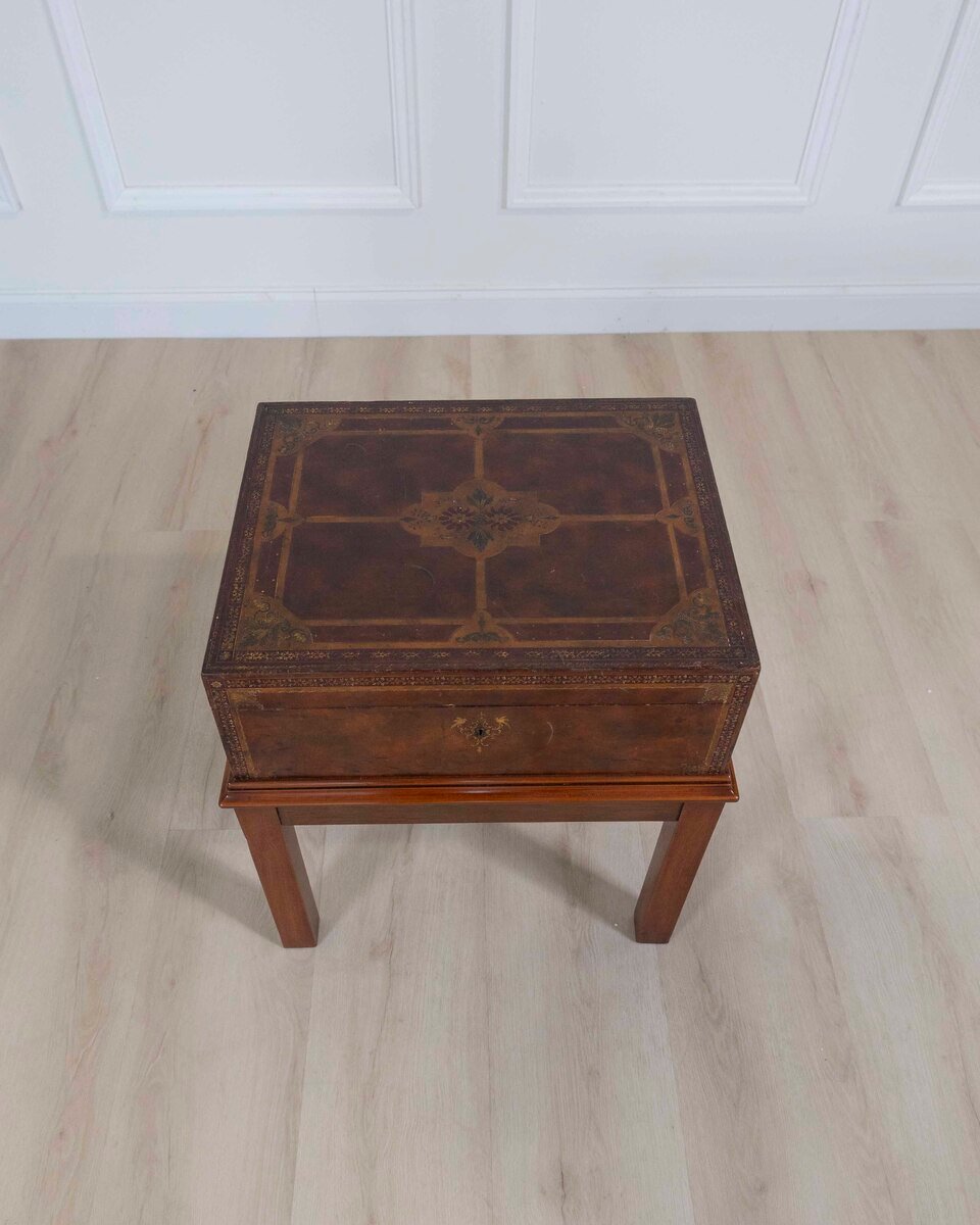 English 20th Century Gilt-Tooled Polychrome Leather Document Box on Stand by Edwards & Sons - JAA