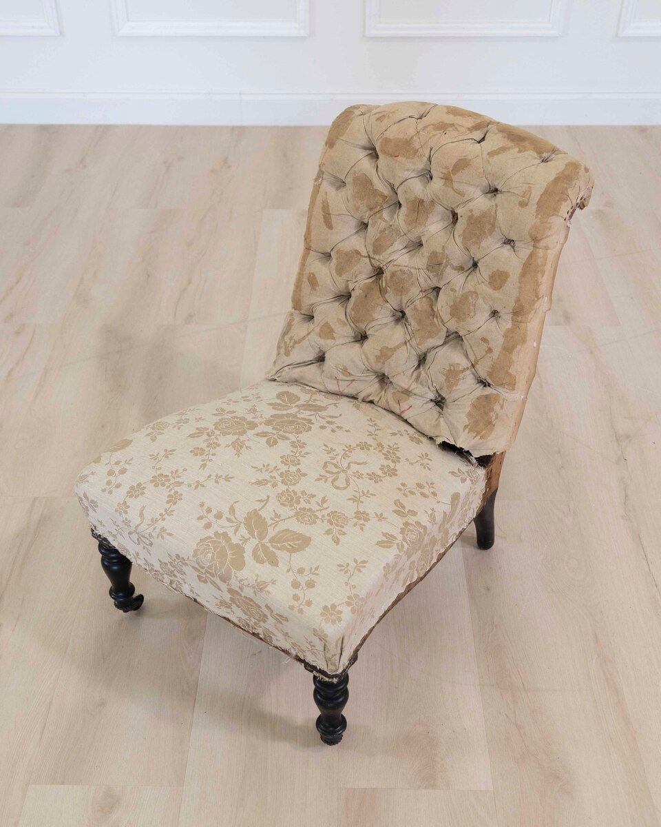 19th Century French Slipper Chair, Ready to Upholster - JAA