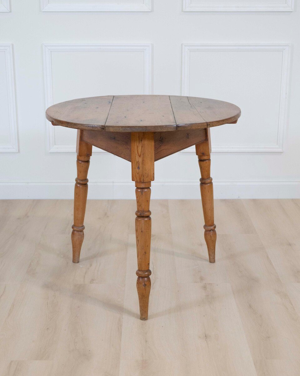 18th Century Pine Cricket Table - JAA
