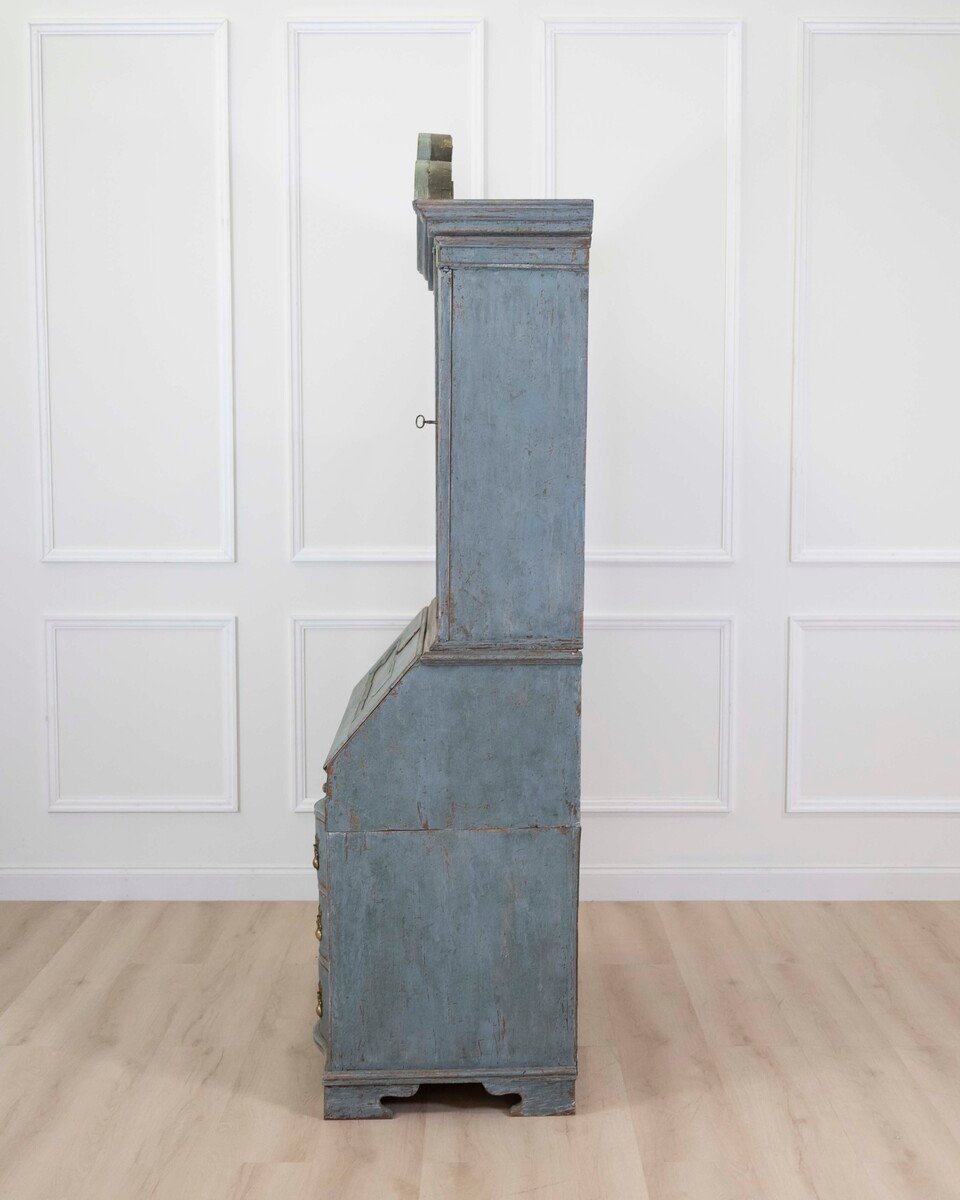 Scandinavian 18th Century Bureau - JAA