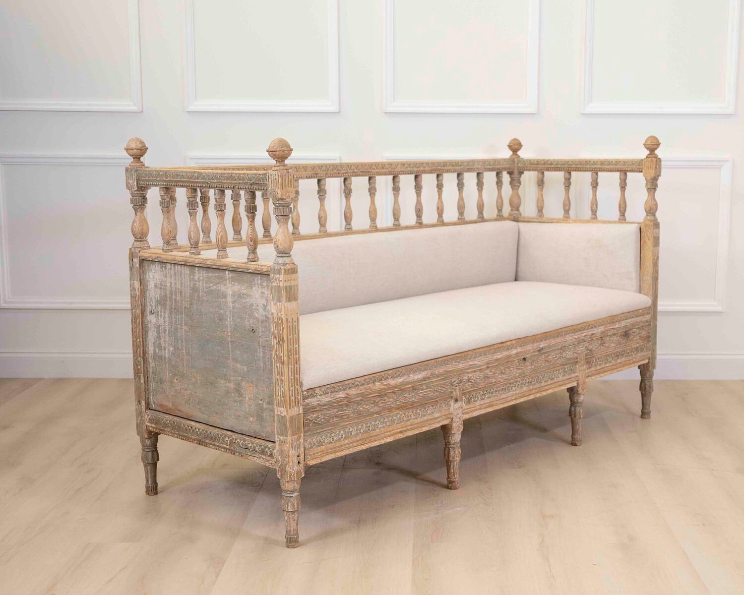 Swedish 19th Century Provincial Gustavian Sofa Bench - JAA