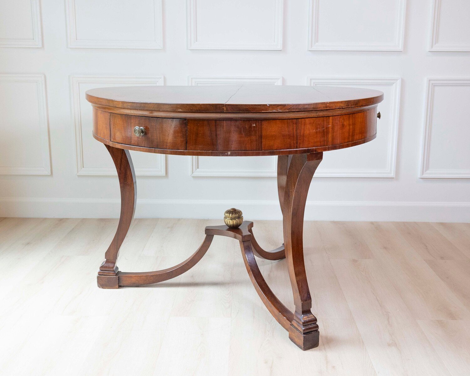 Walnut Veneered Table, 19th Century - JAA