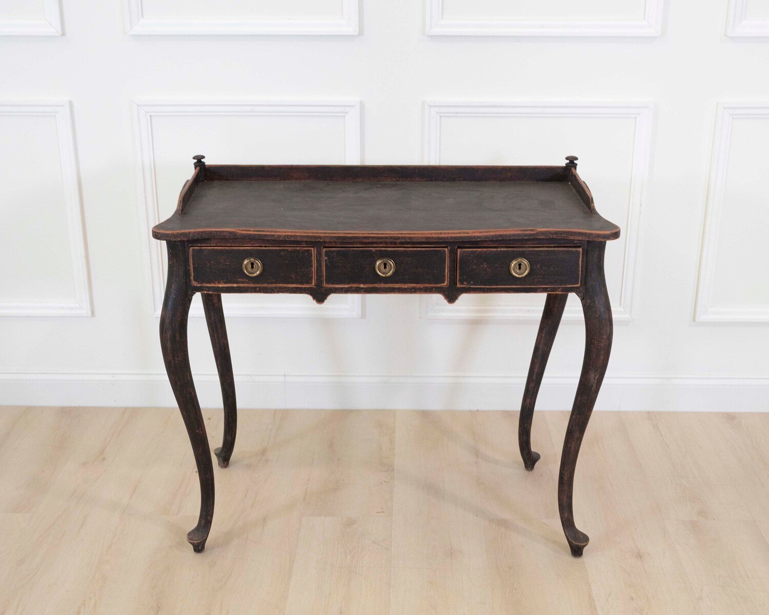 Swedish 20th Century Black Rococo-Style Writing Desk - JAA