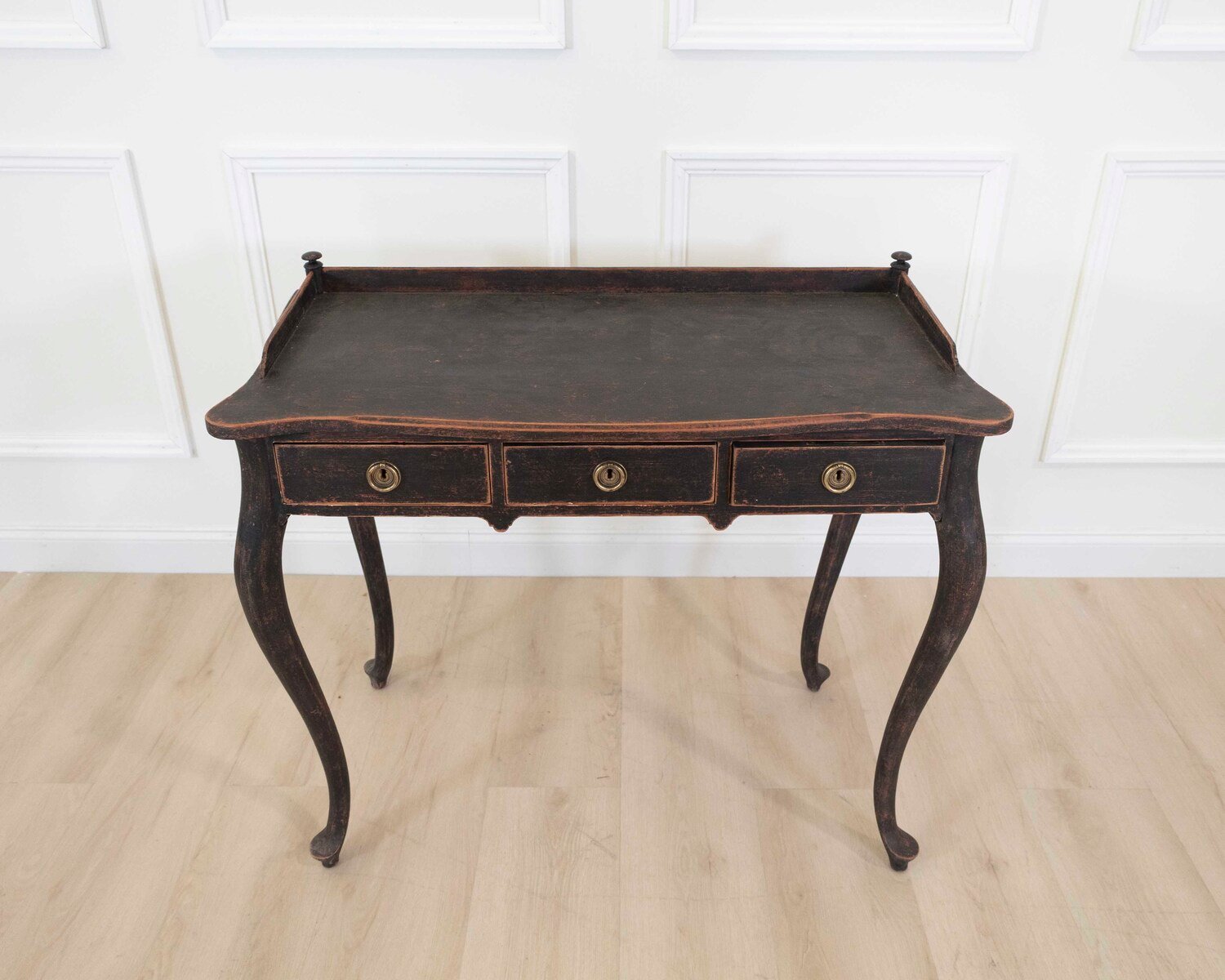 Swedish 20th Century Black Rococo-Style Writing Desk - JAA