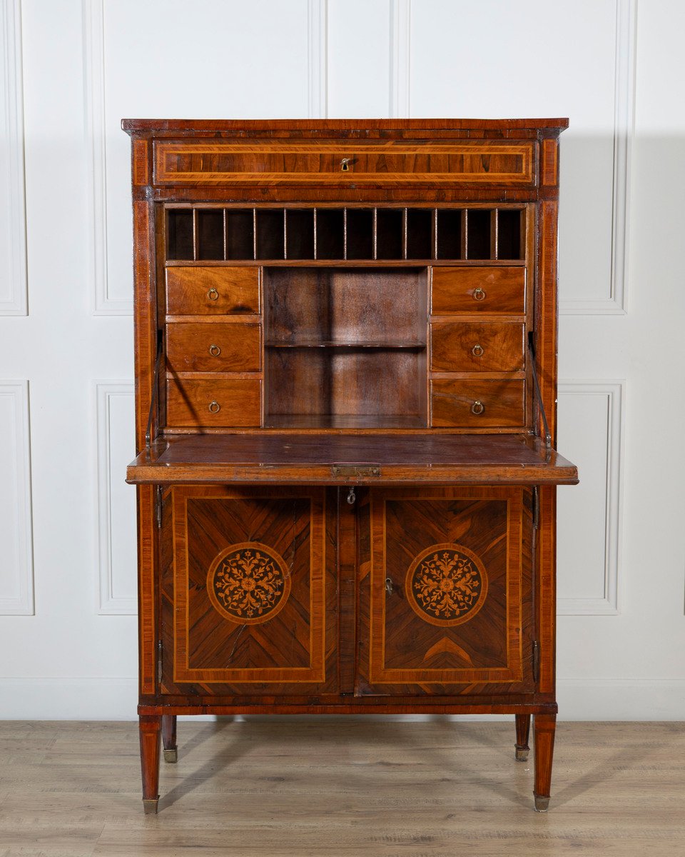Secretaire Louis XVI. Milan Late 18th Century - JAA