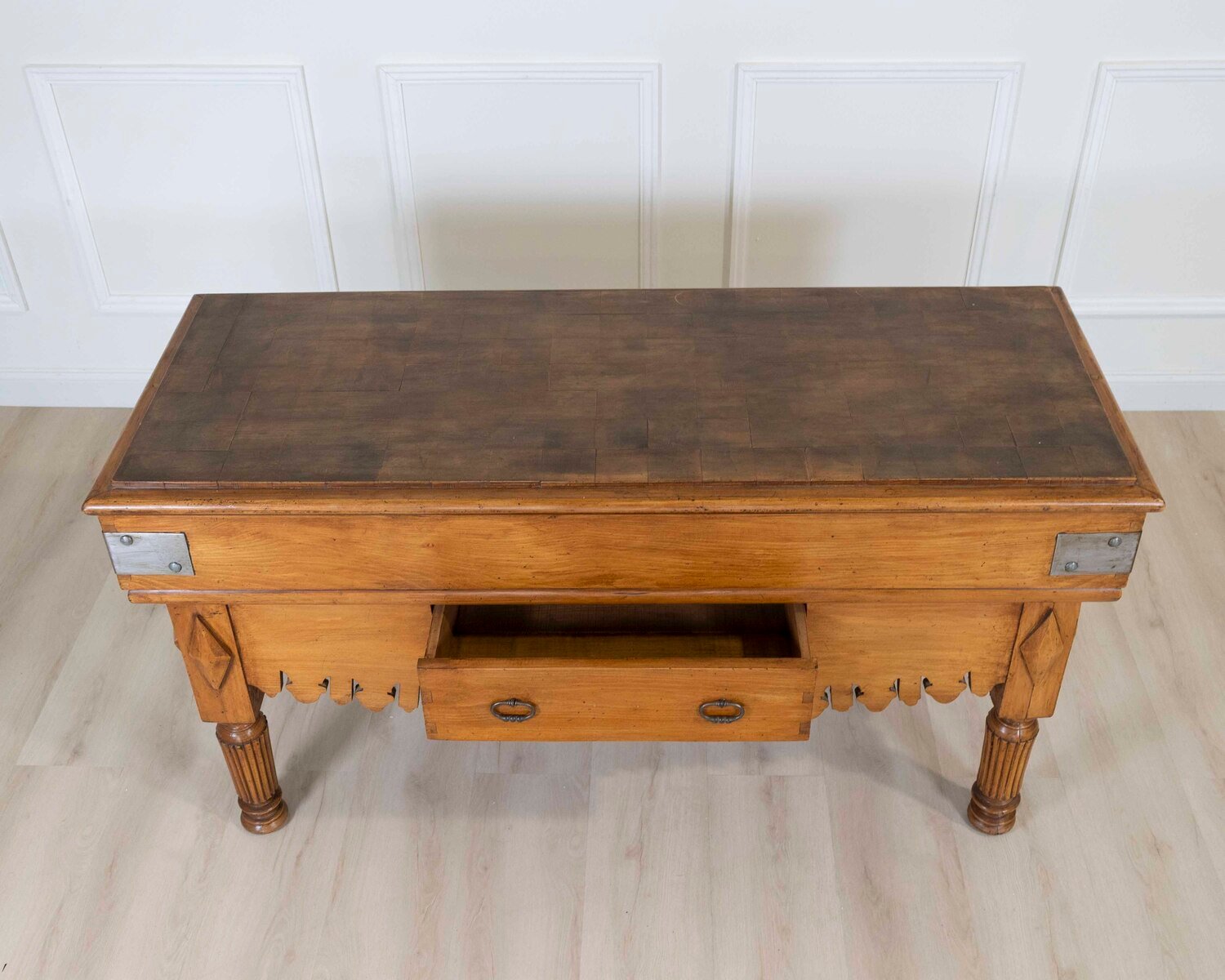 Early 20th century French beech and fruitwood butchers block. 1920. - JAA