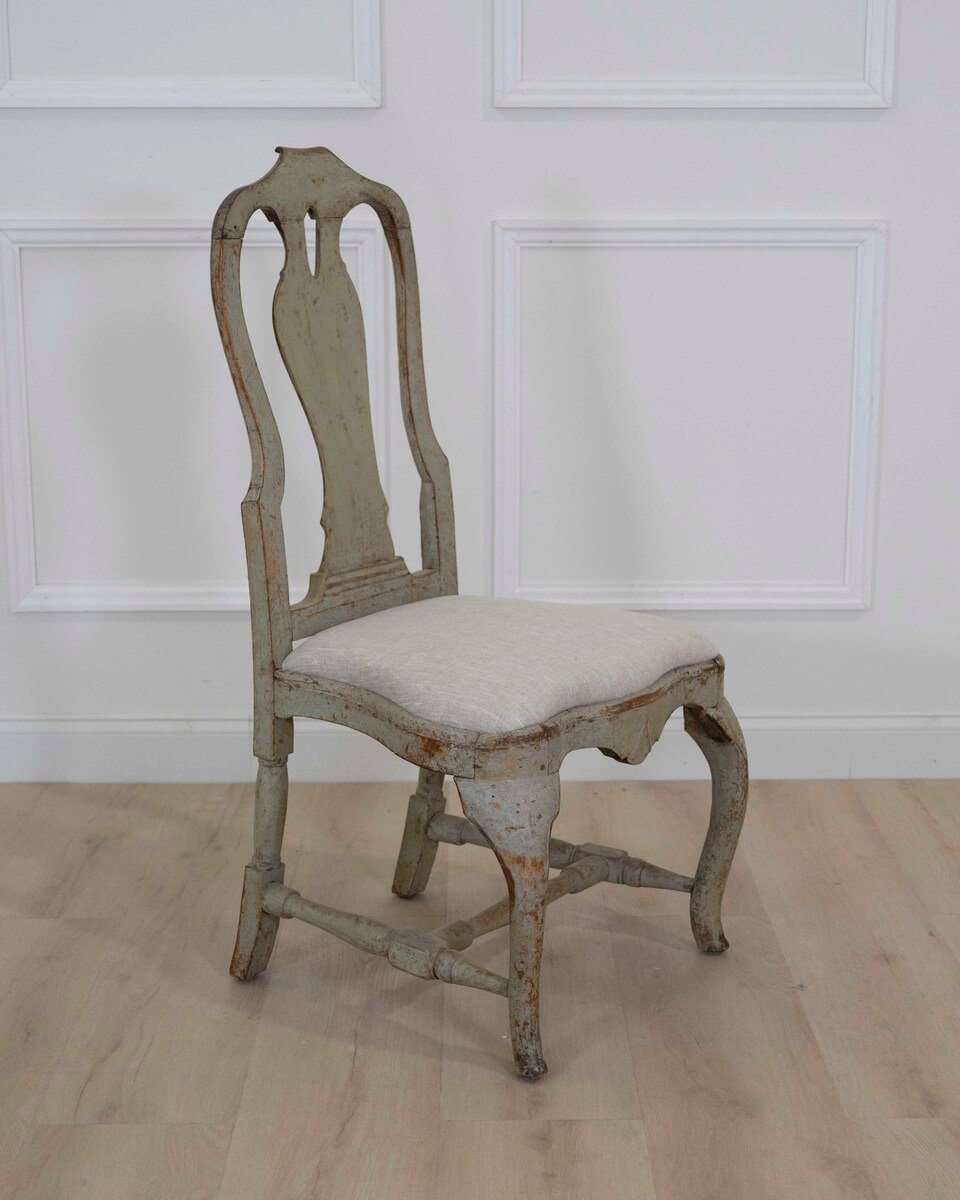 A period rococo chairs, scraped to original paint and newly upholstered in linen. Circa 1770 - JAA