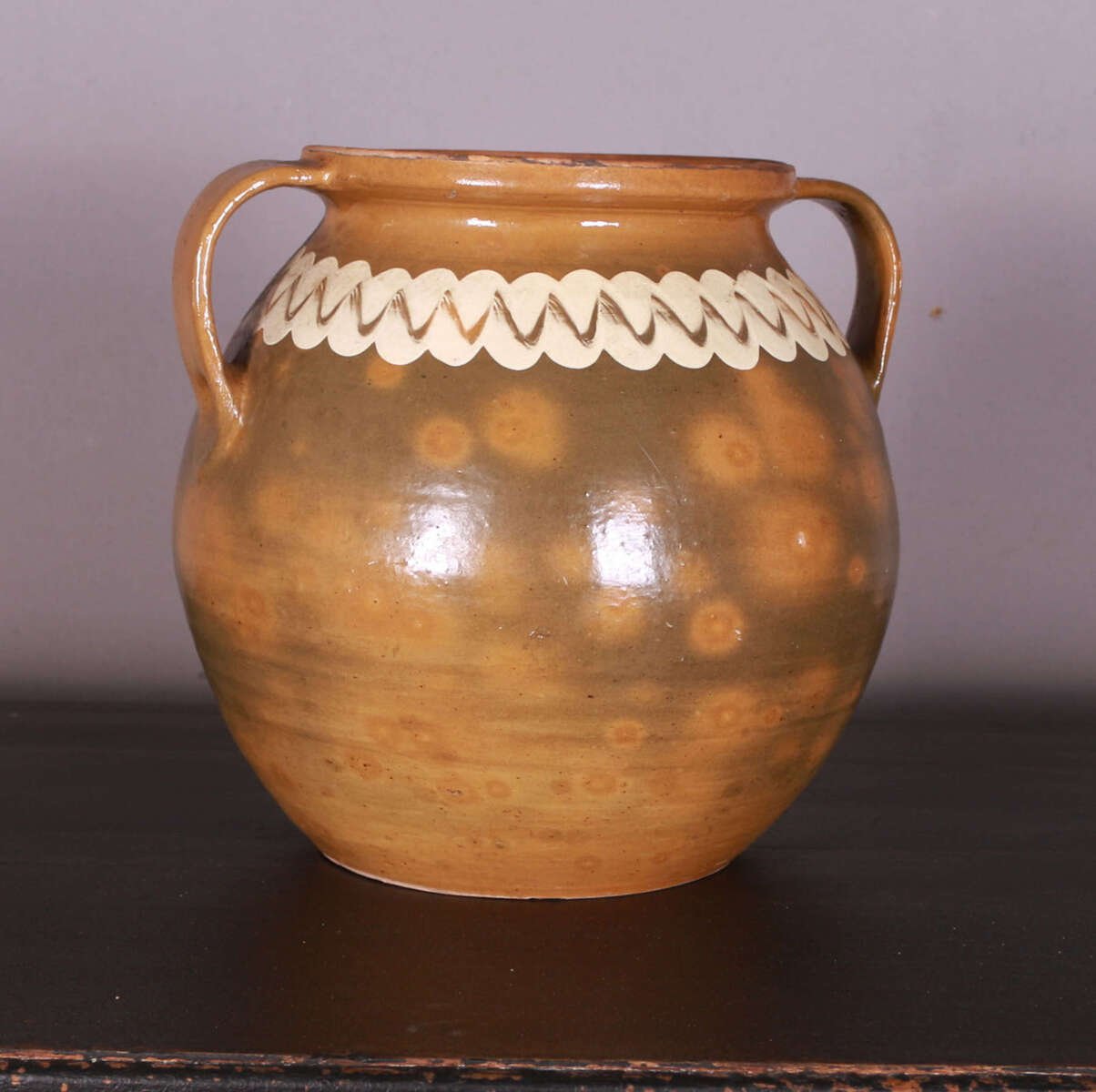 Decorative Antique Spanish glazed pot. - JAA
