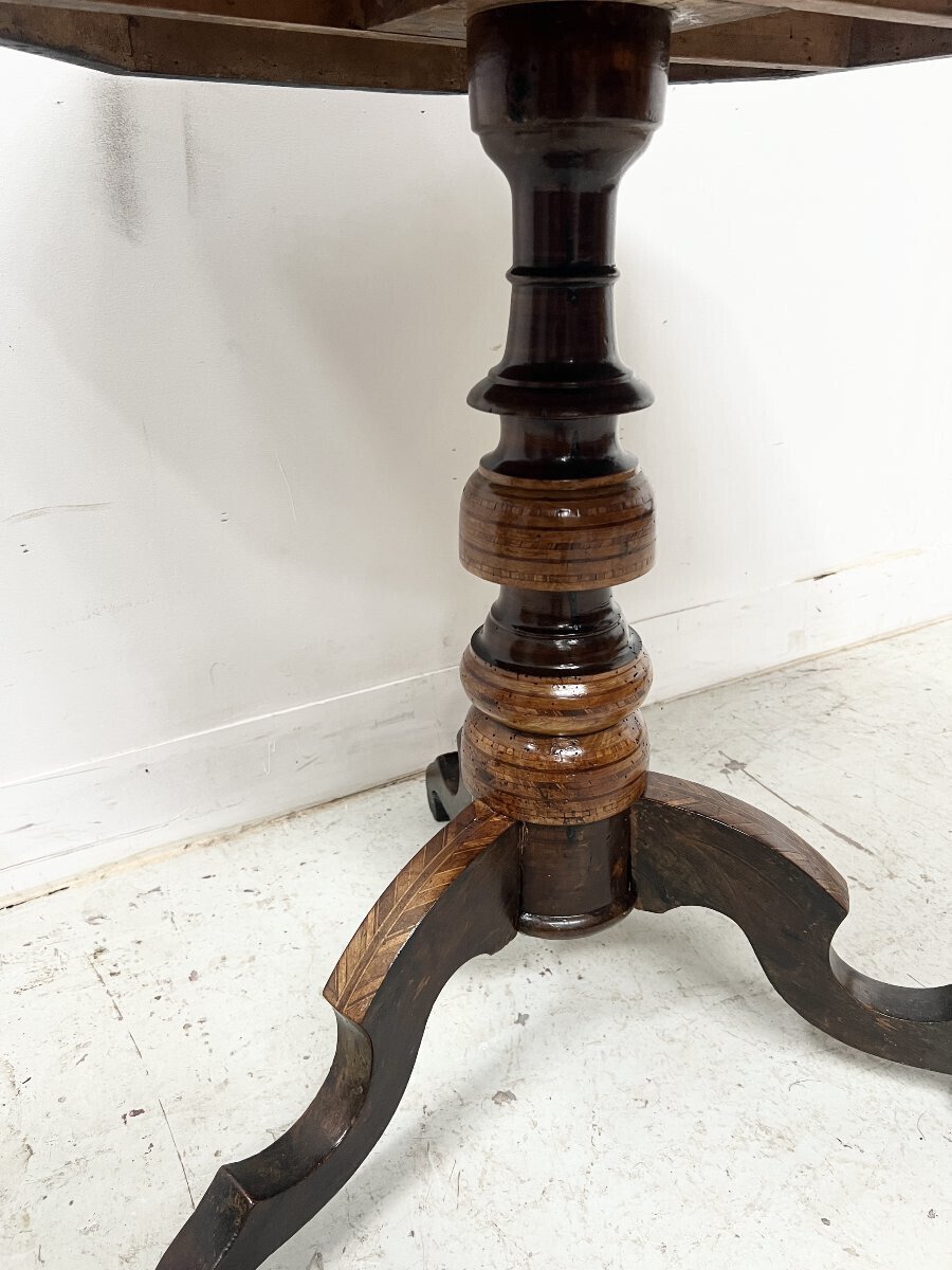 Octagonal Pedestal Table In Marquetry, Italy, 19th Century - JAA
