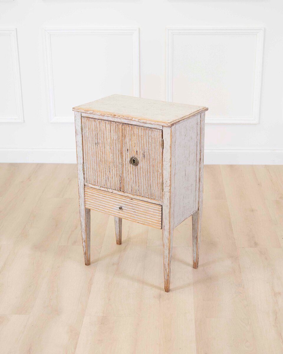 Swedish 18th Century Gustavian Nightstand - JAA