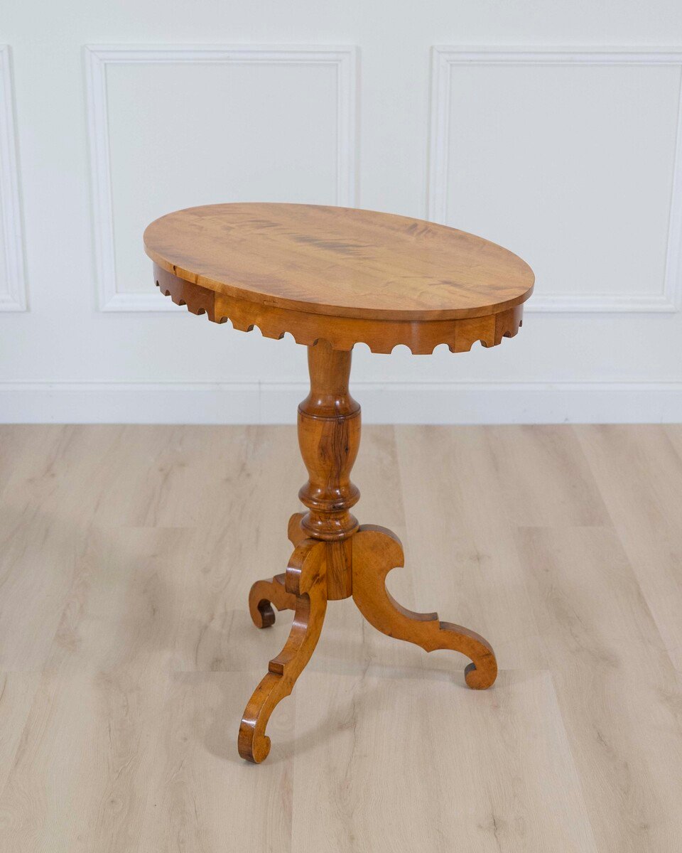 19th Century Swedish Oval Flame Birch Side Table, Circa 1890 - JAA
