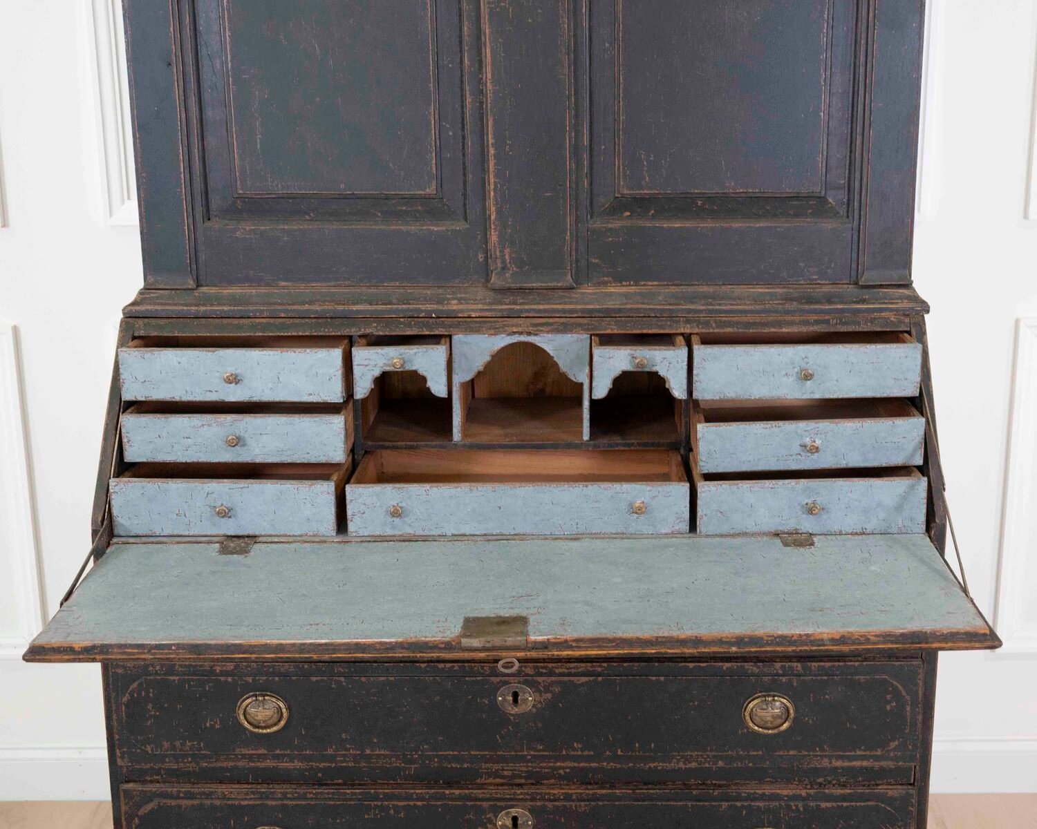 18th Century Black Scandinavian Bureau - JAA