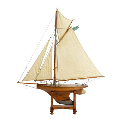 Gaff Rigged Cutter Wooden Pond Yacht Circa 1920