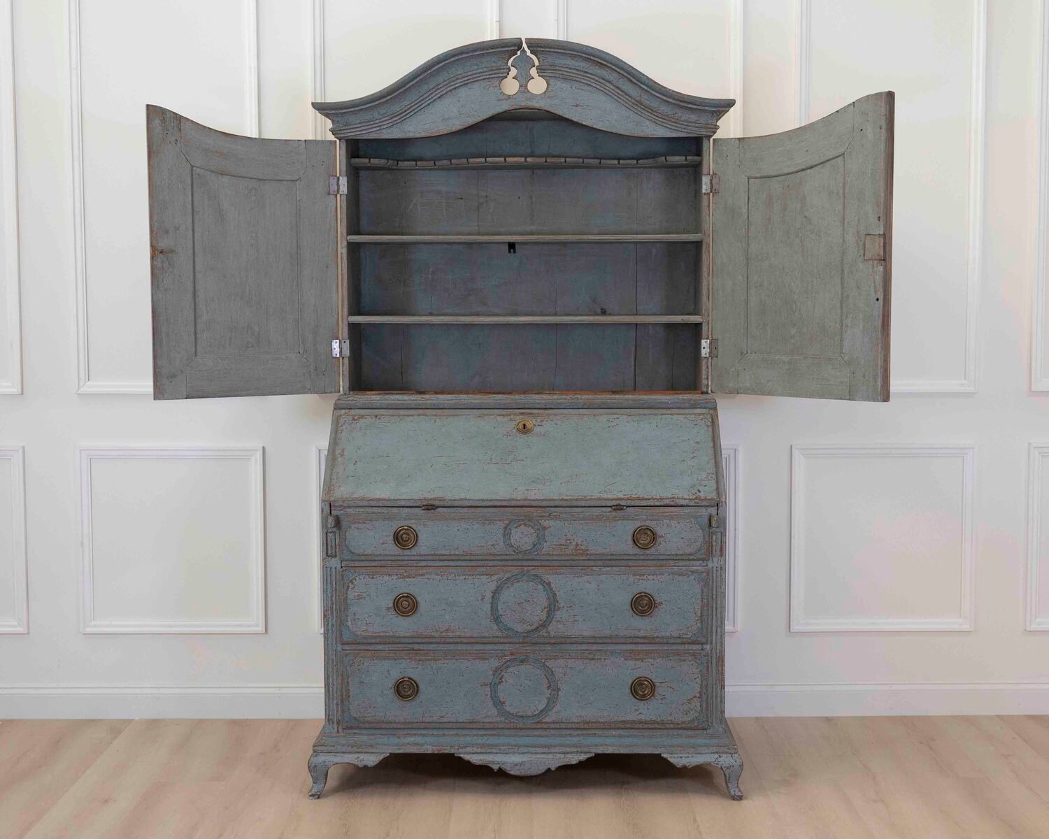 Scandinavian 18th Century Blue-Painted Two-Part Bureau - JAA