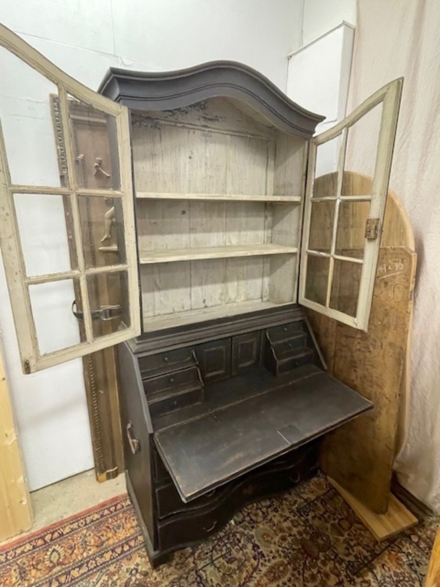 Baroque Vitrine - JAA