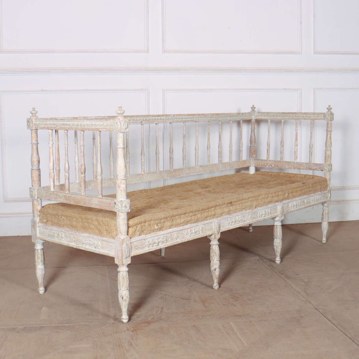 18th century Swedish original painted pine bench in need of upholstery. 1790. - JAA
