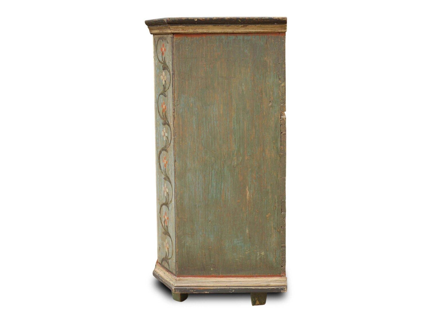 Painted Tyrolean sideboard with chamfered edges, made of painted softwood, datable to around 1820. - JAA