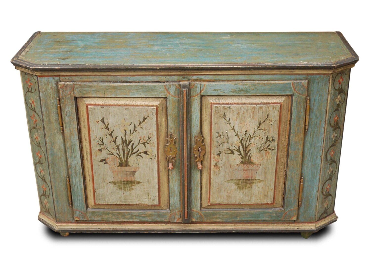 Painted Tyrolean sideboard with chamfered edges, made of painted softwood, datable to around 1820.
