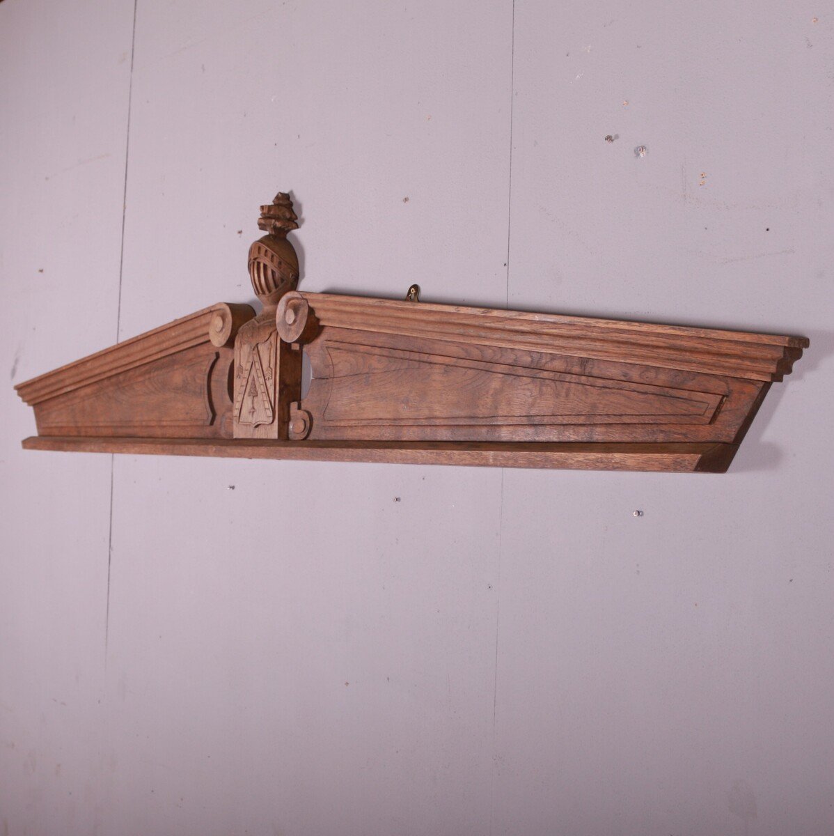 Large 19th C French carved oak door pediment. 1880. - JAA