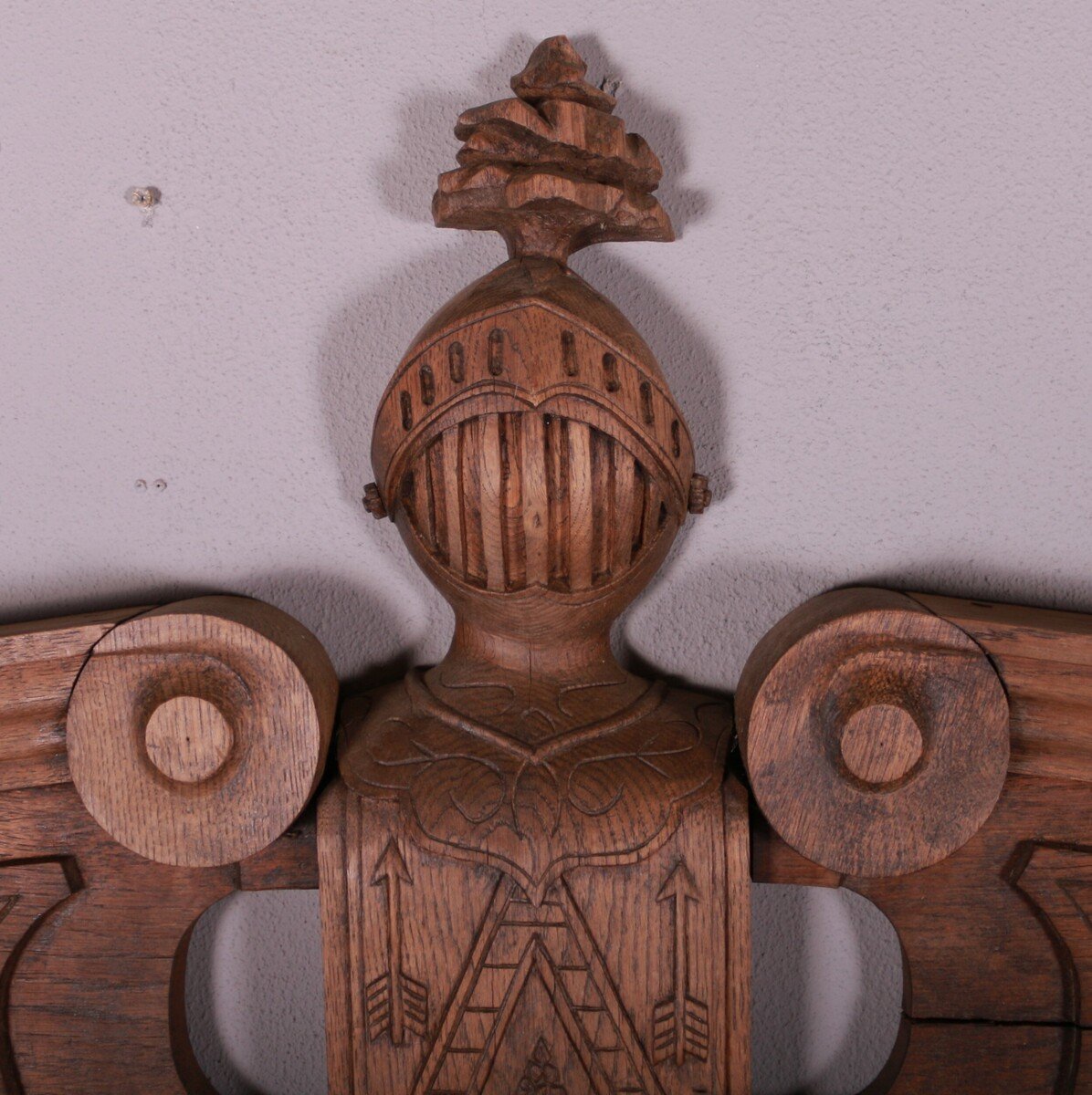 Large 19th C French carved oak door pediment. 1880. - JAA