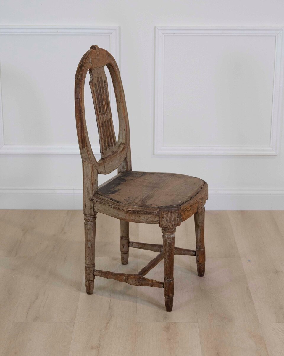 19th Century Provincial Gustavian Chair in Original Paint - JAA
