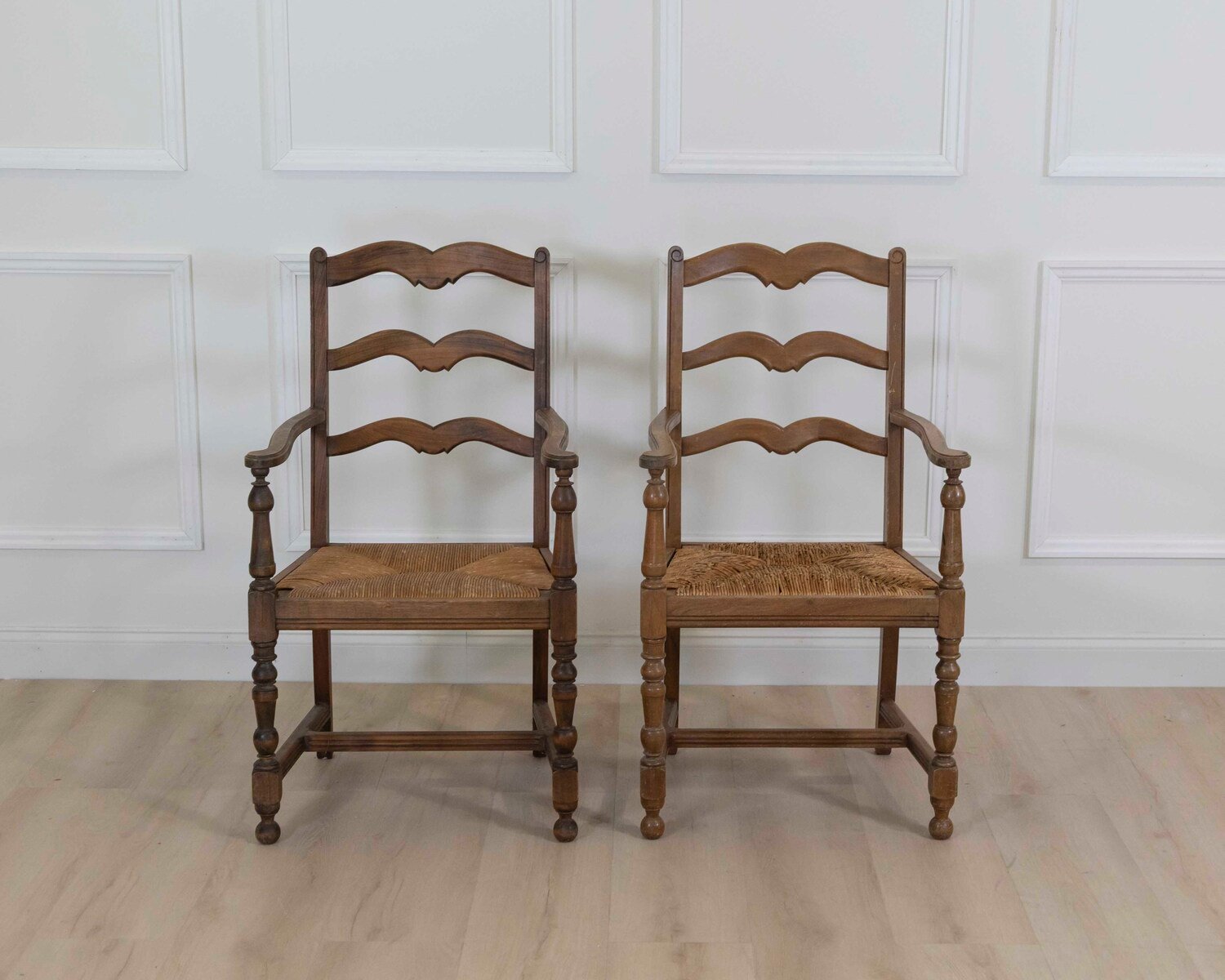 Pair of Antique Rustic Armchairs in Wood and Woven Straw. - JAA