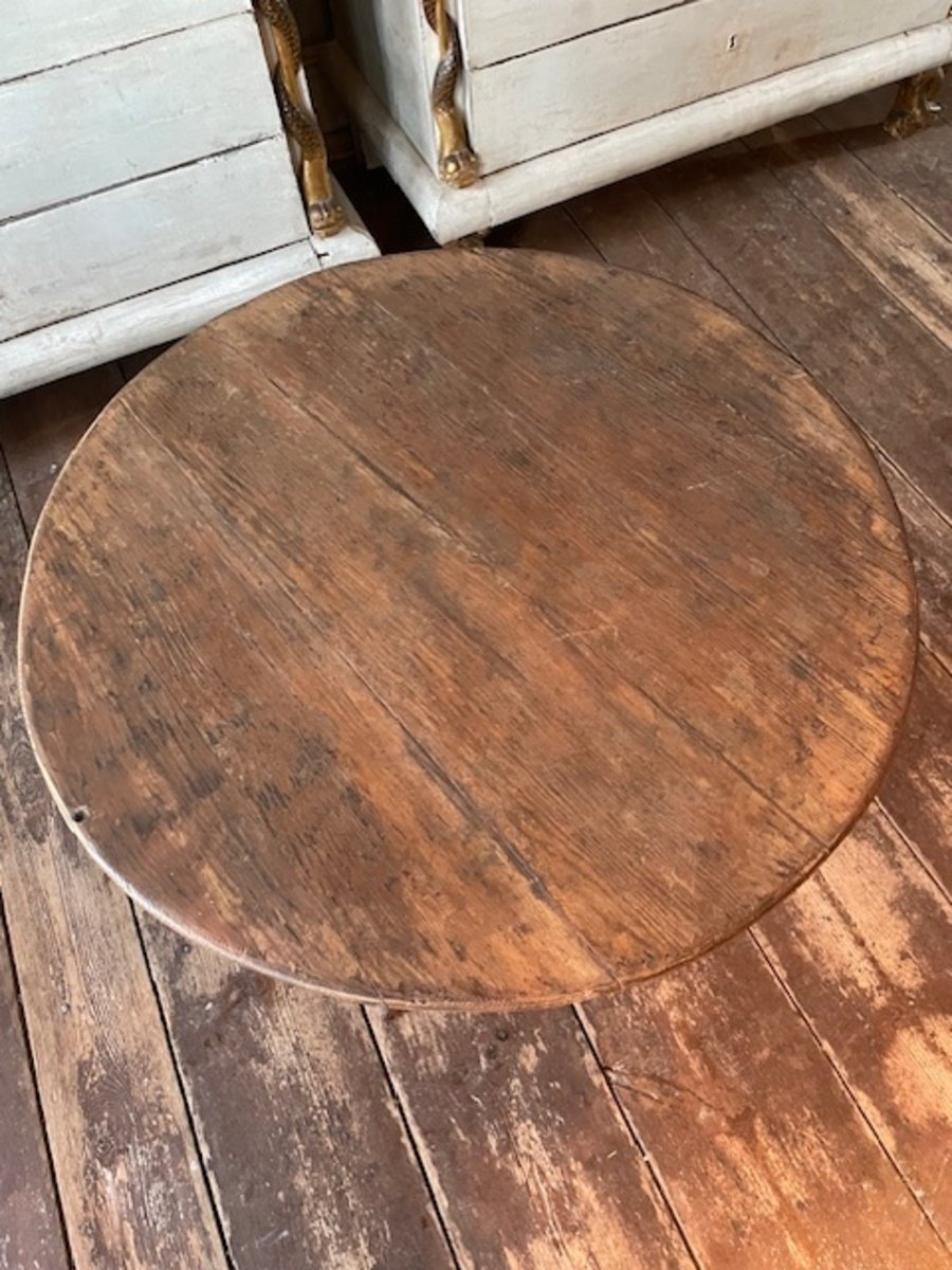 Early 19th Century Swedish Tilt-Top Table - JAA