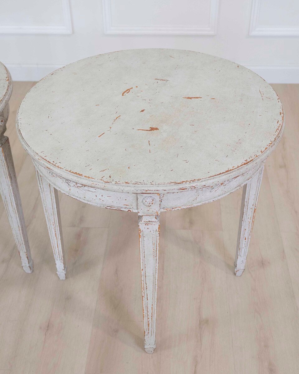 Pair of Swedish 20th Century Carved Round Tables - JAA