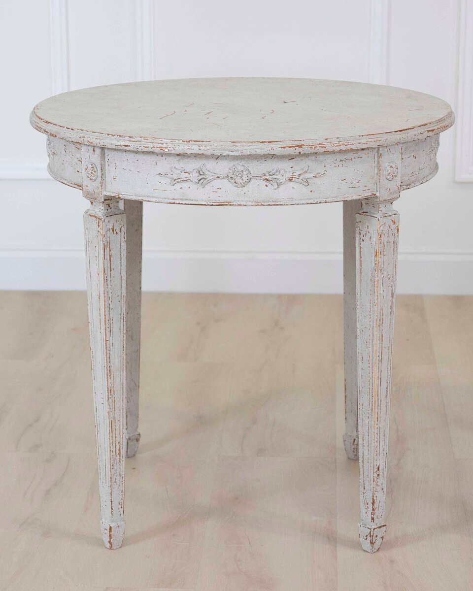 Pair of Swedish 20th Century Carved Round Tables - JAA