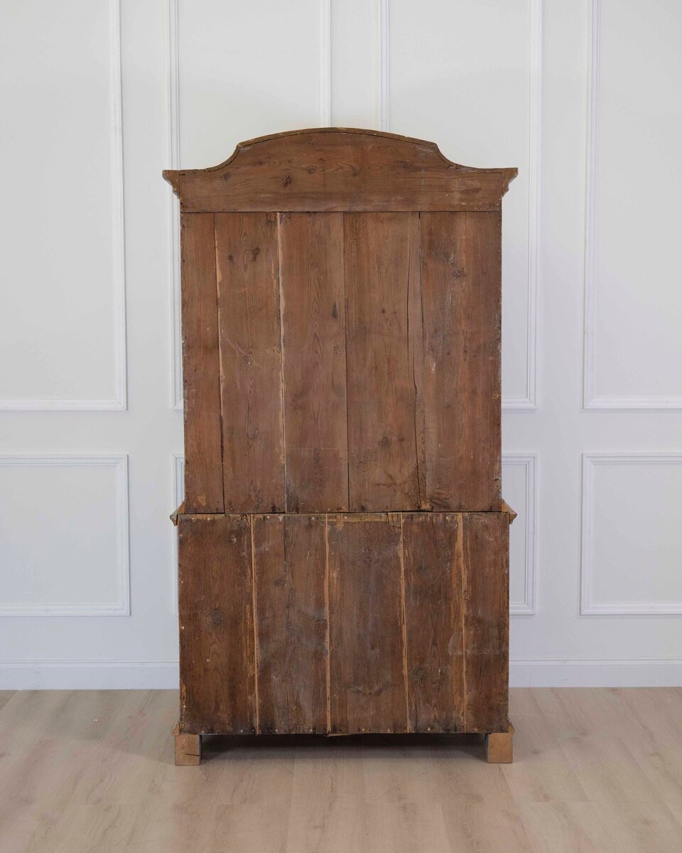 Early 19th Century Rococo Cabinet with Reeded Top Doors - JAA