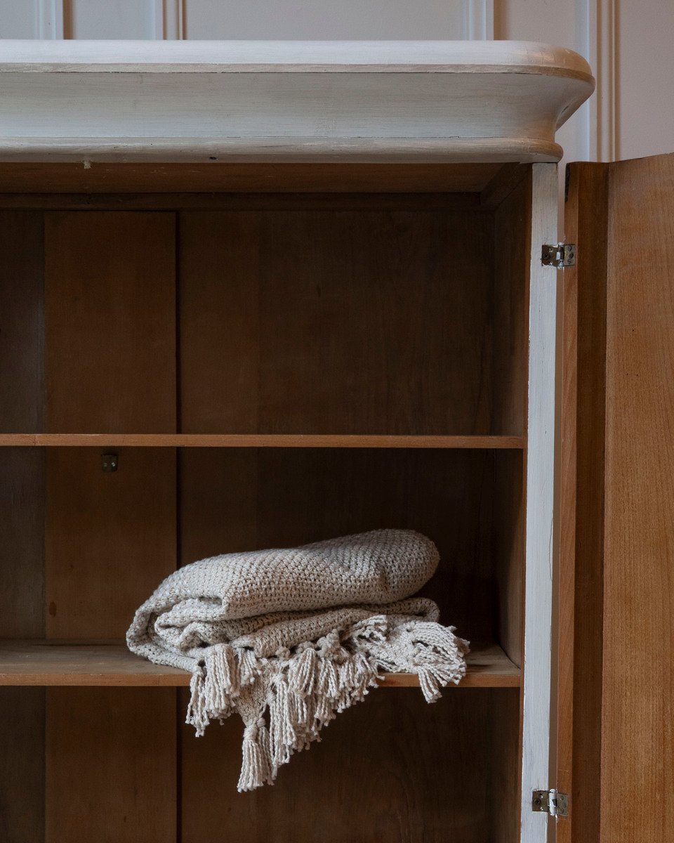 Lacquered Two-Door Wardrobe in Ivory and Turtledove Tones - JAA