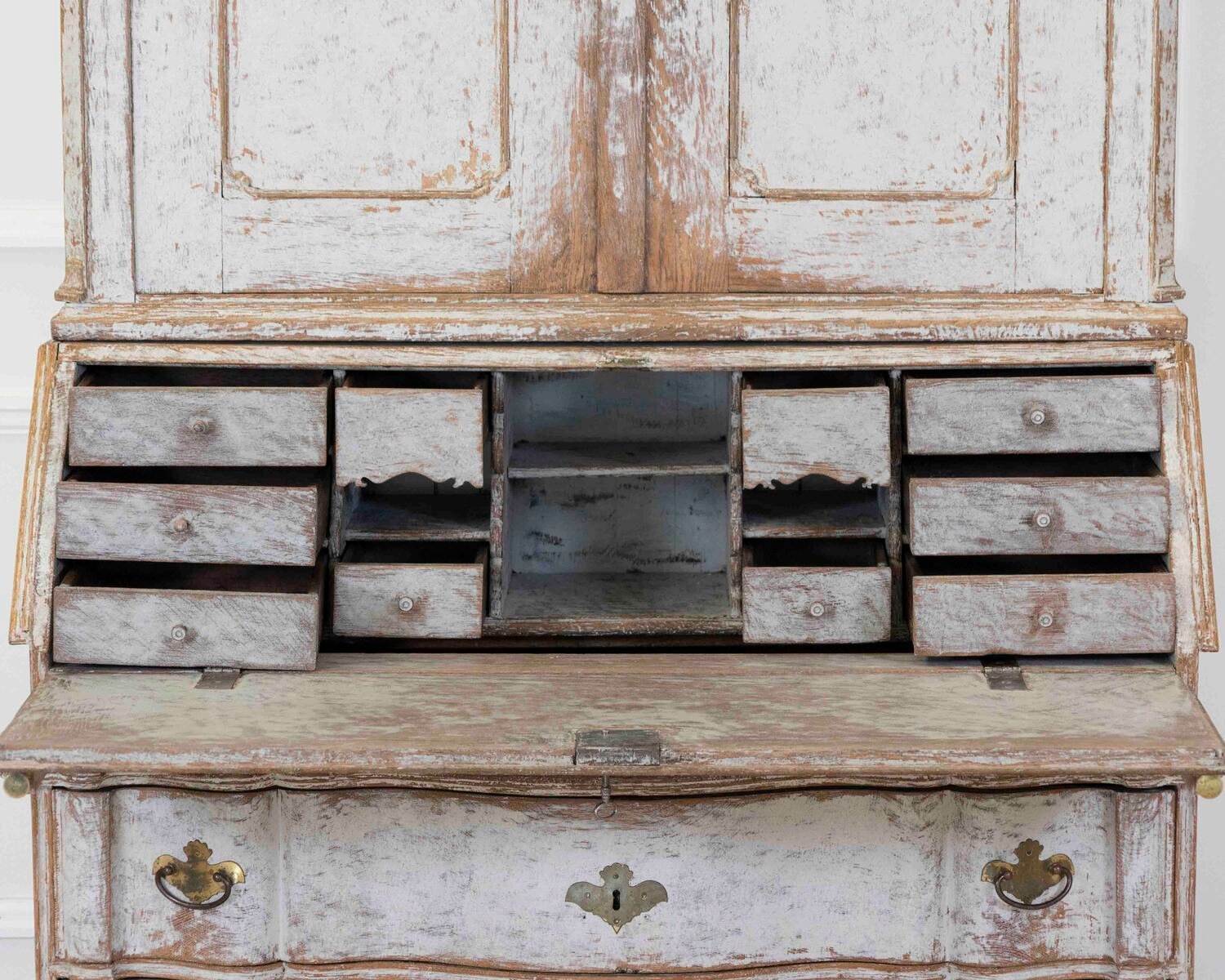 18th Century Danish Rococo Secretary with Serpentine Front, circa 1760 - JAA