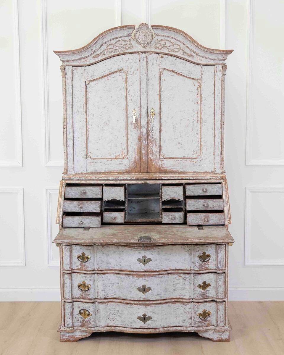 18th Century Danish Rococo Secretary with Serpentine Front, circa 1760 - JAA