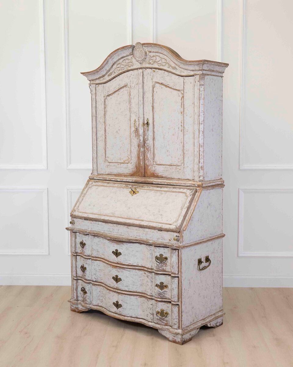 18th Century Danish Rococo Secretary with Serpentine Front, circa 1760 - JAA