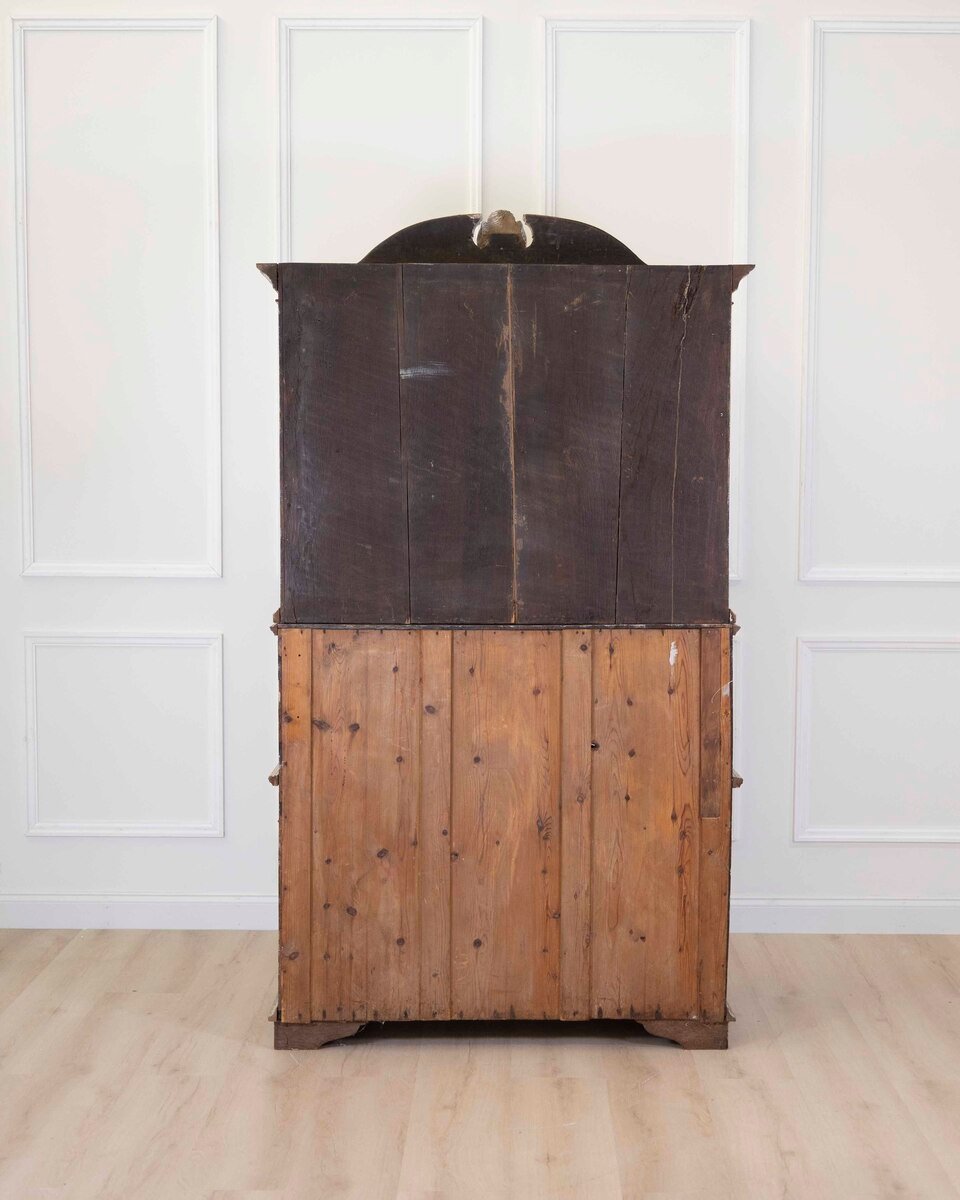 18th Century Danish Rococo Secretary with Serpentine Front, circa 1760 - JAA