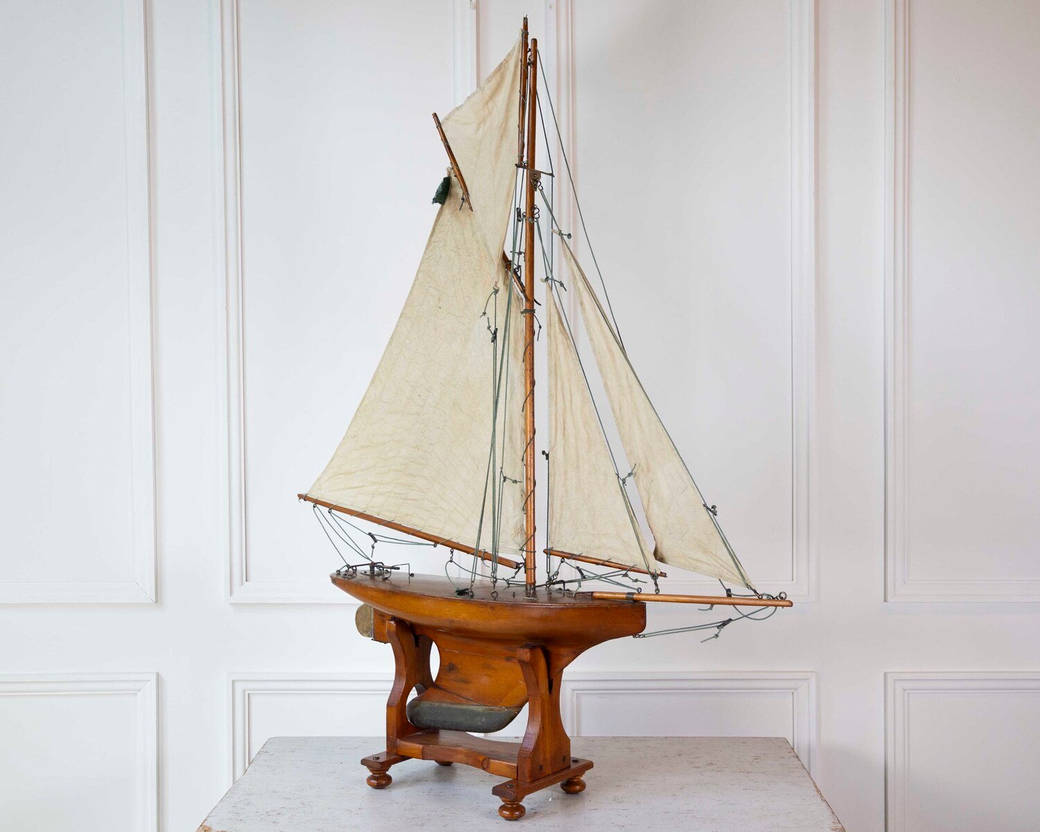 Gaff Rigged Cutter Wooden Pond Yacht Circa 1920 - JAA