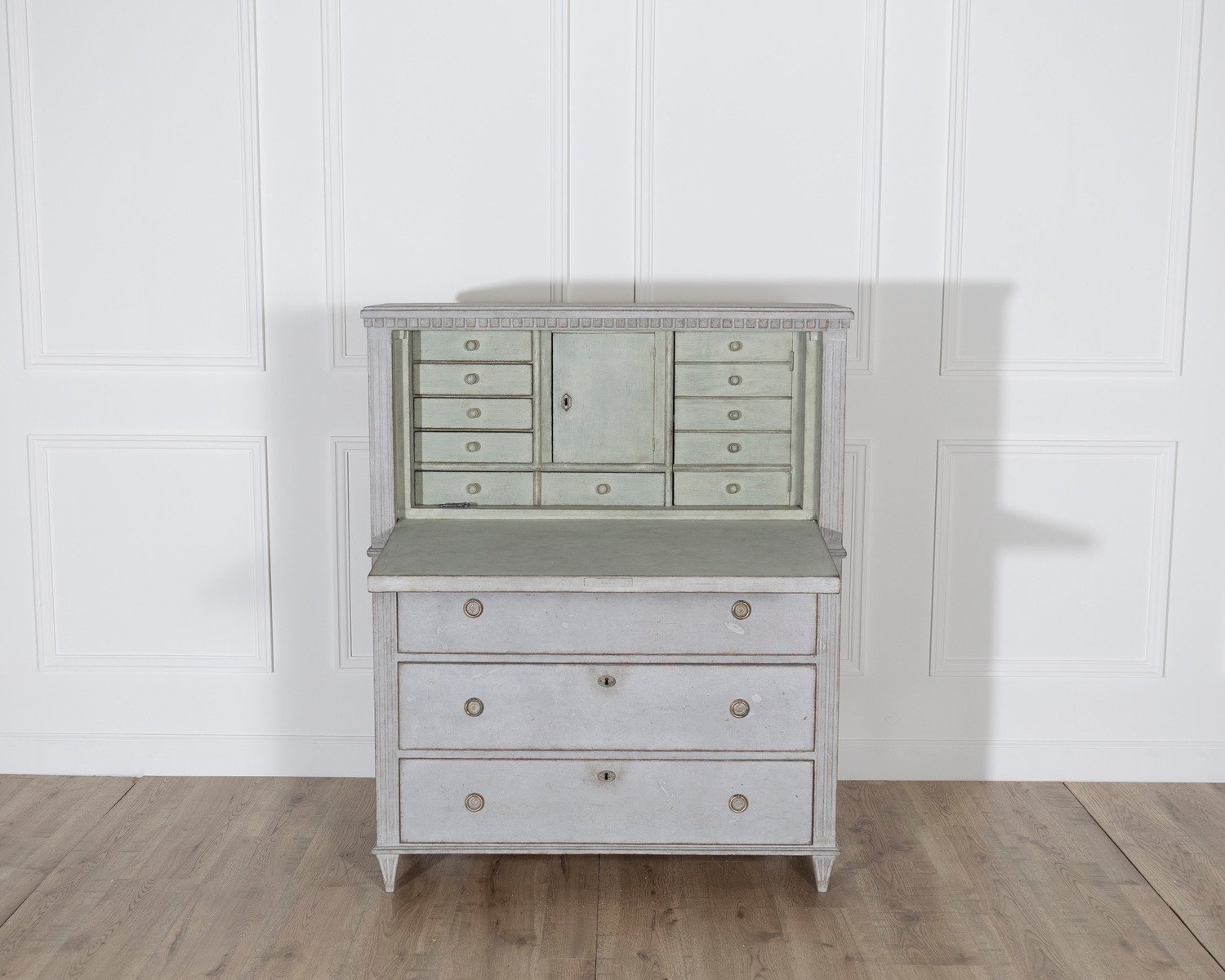 20th Century Swedish Bureau - JAA