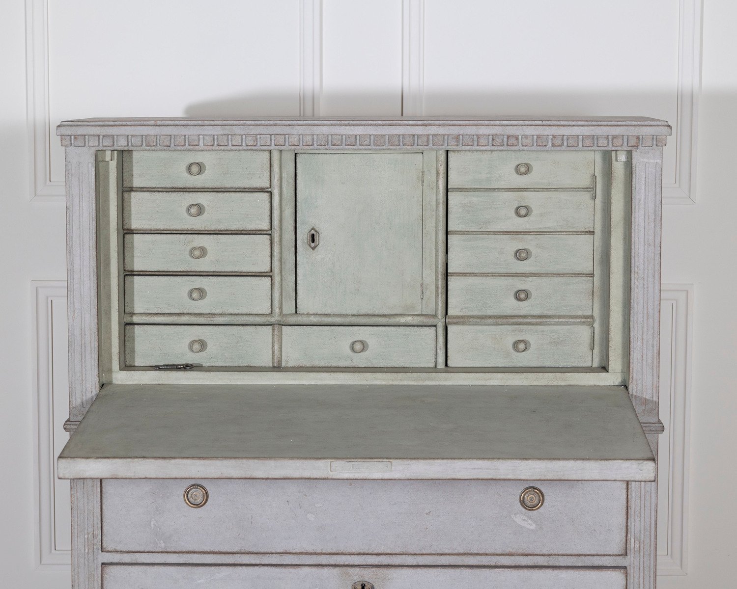 20th Century Swedish Bureau - JAA