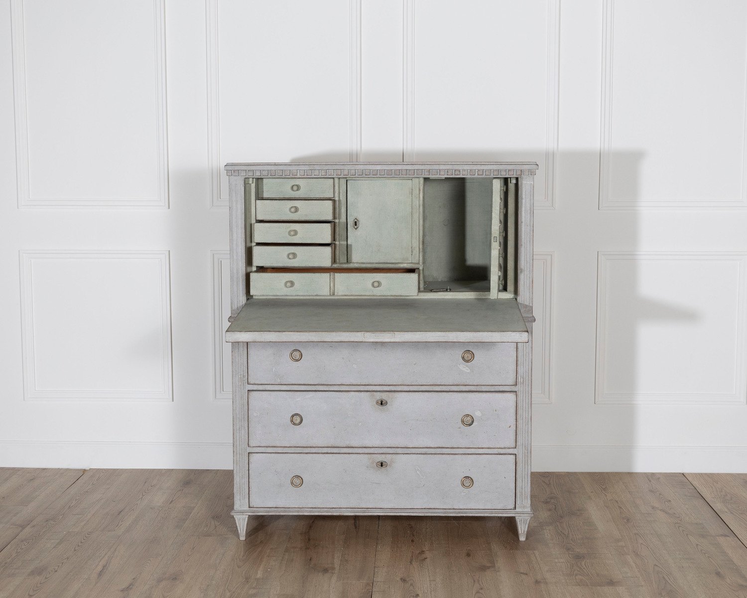 20th Century Swedish Bureau - JAA
