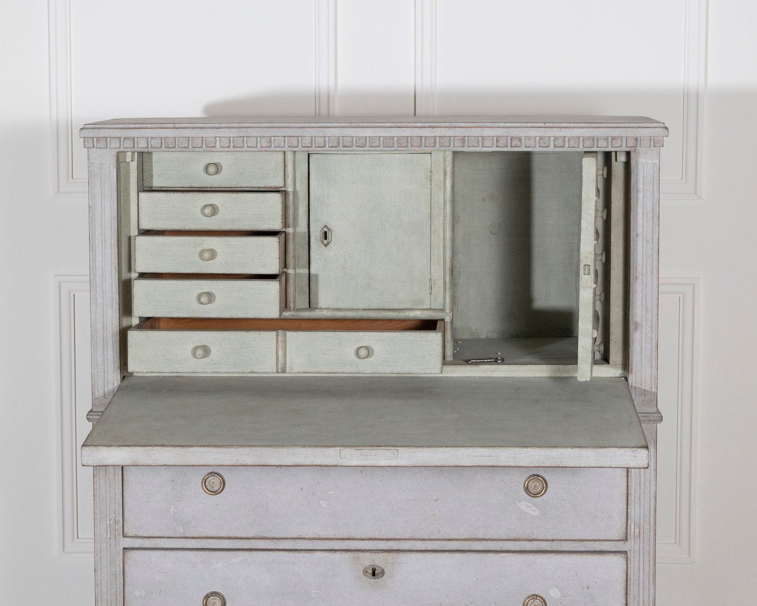 20th Century Swedish Bureau - JAA
