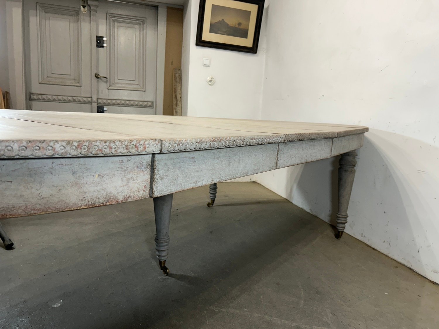 On Hold - A beautiful antique Swedish dining table with three inserts - JAA