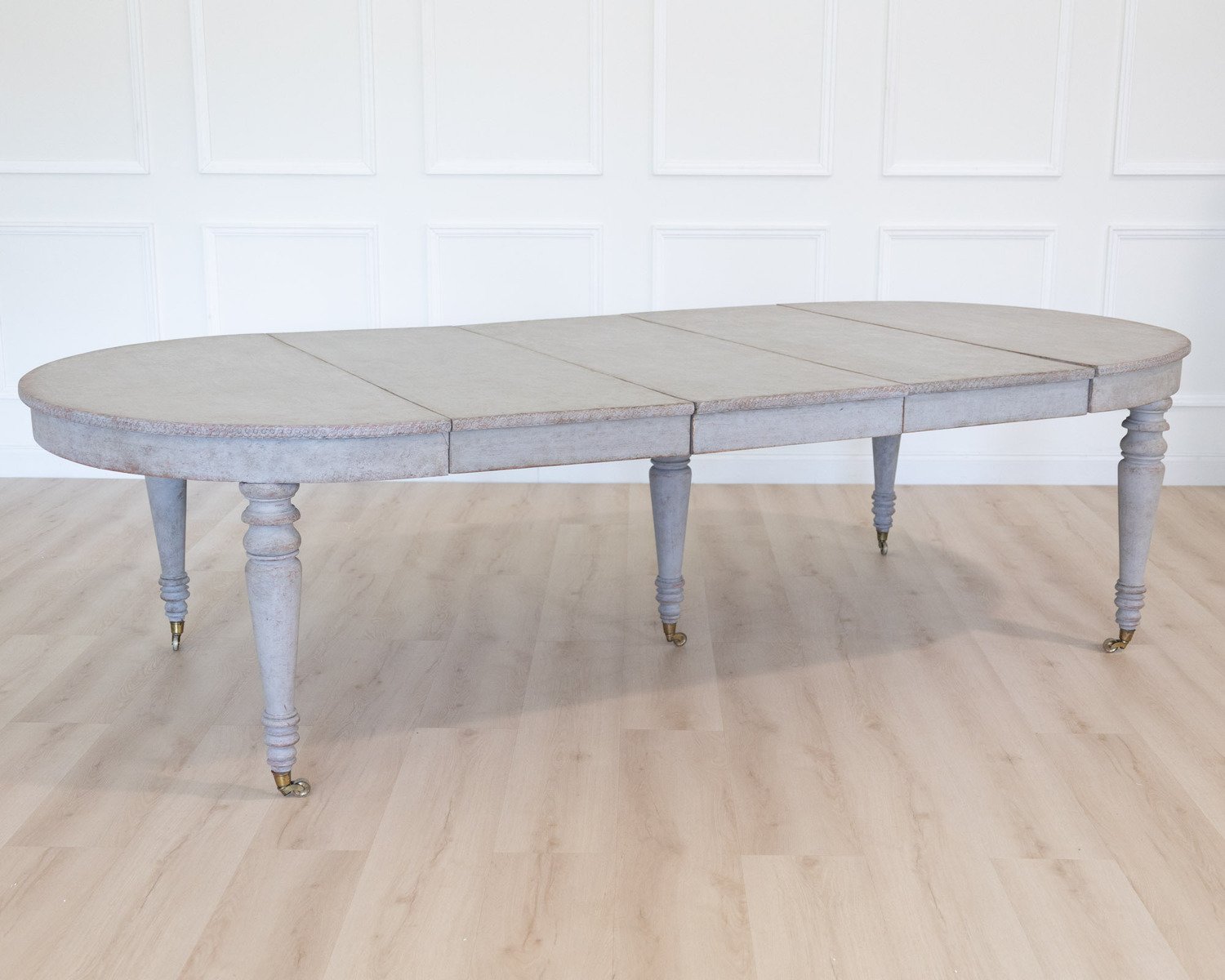 On Hold - A beautiful antique Swedish dining table with three inserts - JAA