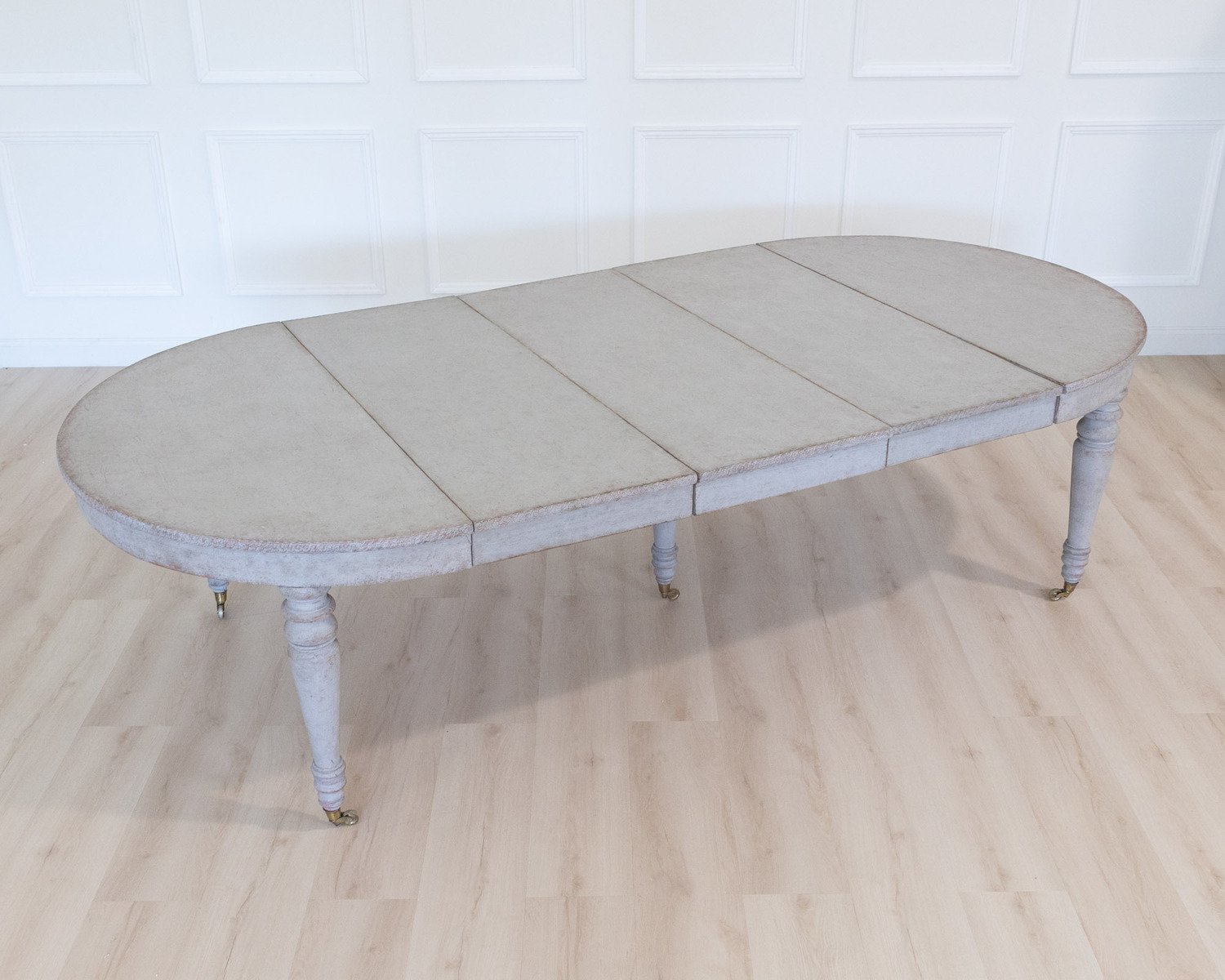 On Hold - A beautiful antique Swedish dining table with three inserts - JAA
