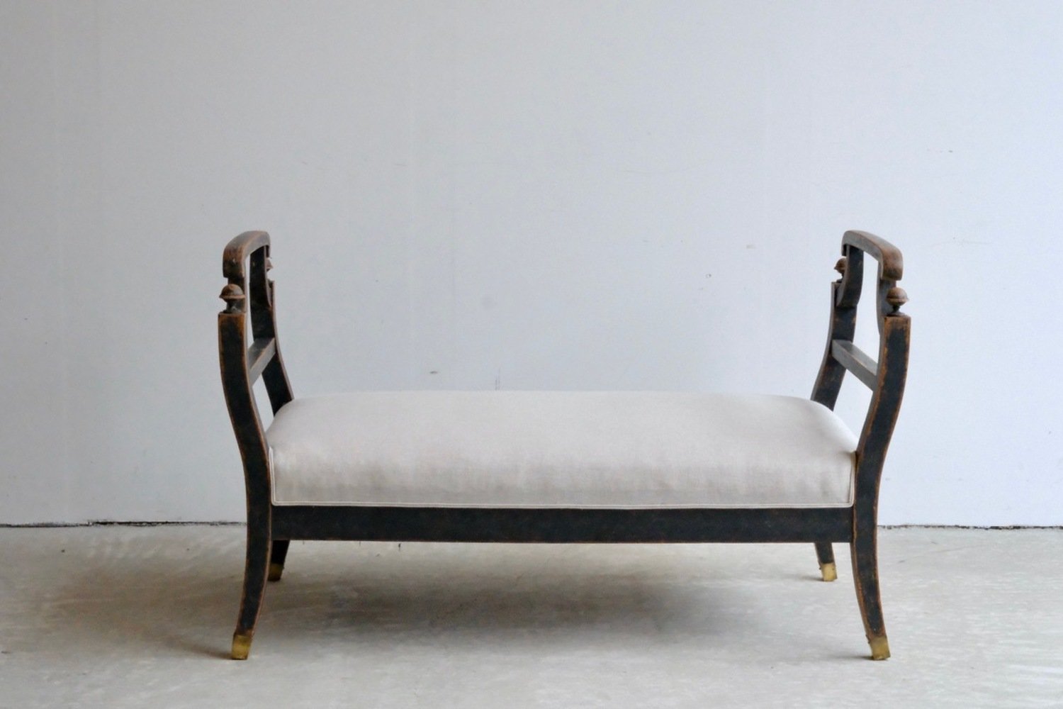 Freestanding Karl Johan Bench in Black Paint, circa 1830 - JAA