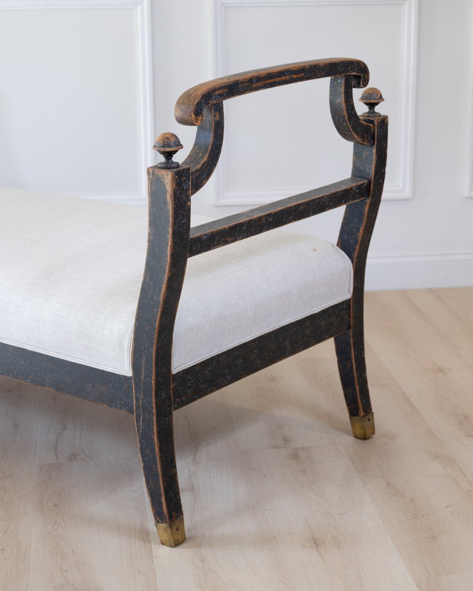 Freestanding Karl Johan Bench in Black Paint, circa 1830 - JAA