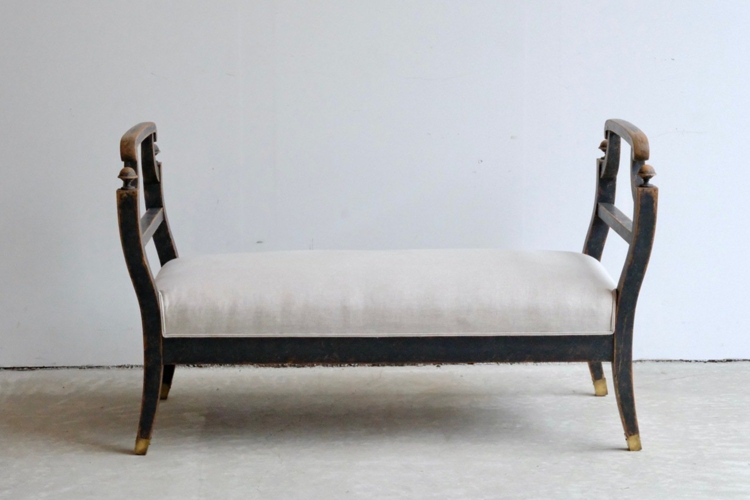 Freestanding Karl Johan Bench in Black Paint, circa 1830 - JAA