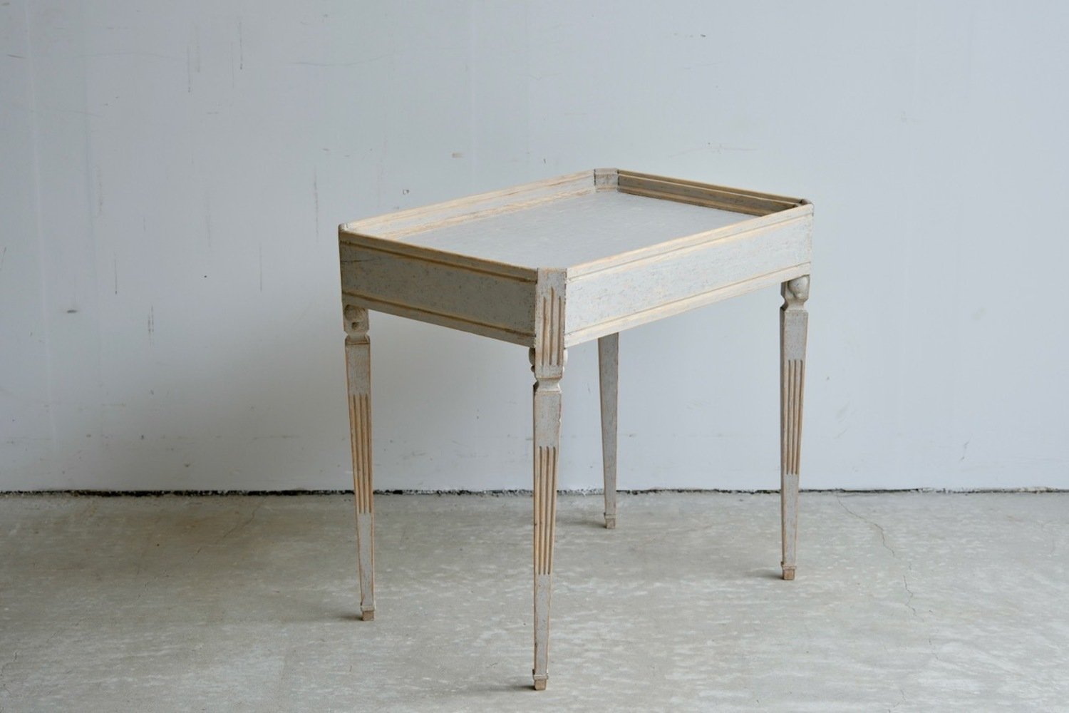 Gustavian Tea Table in Grey Paint, circa 1850 - JAA