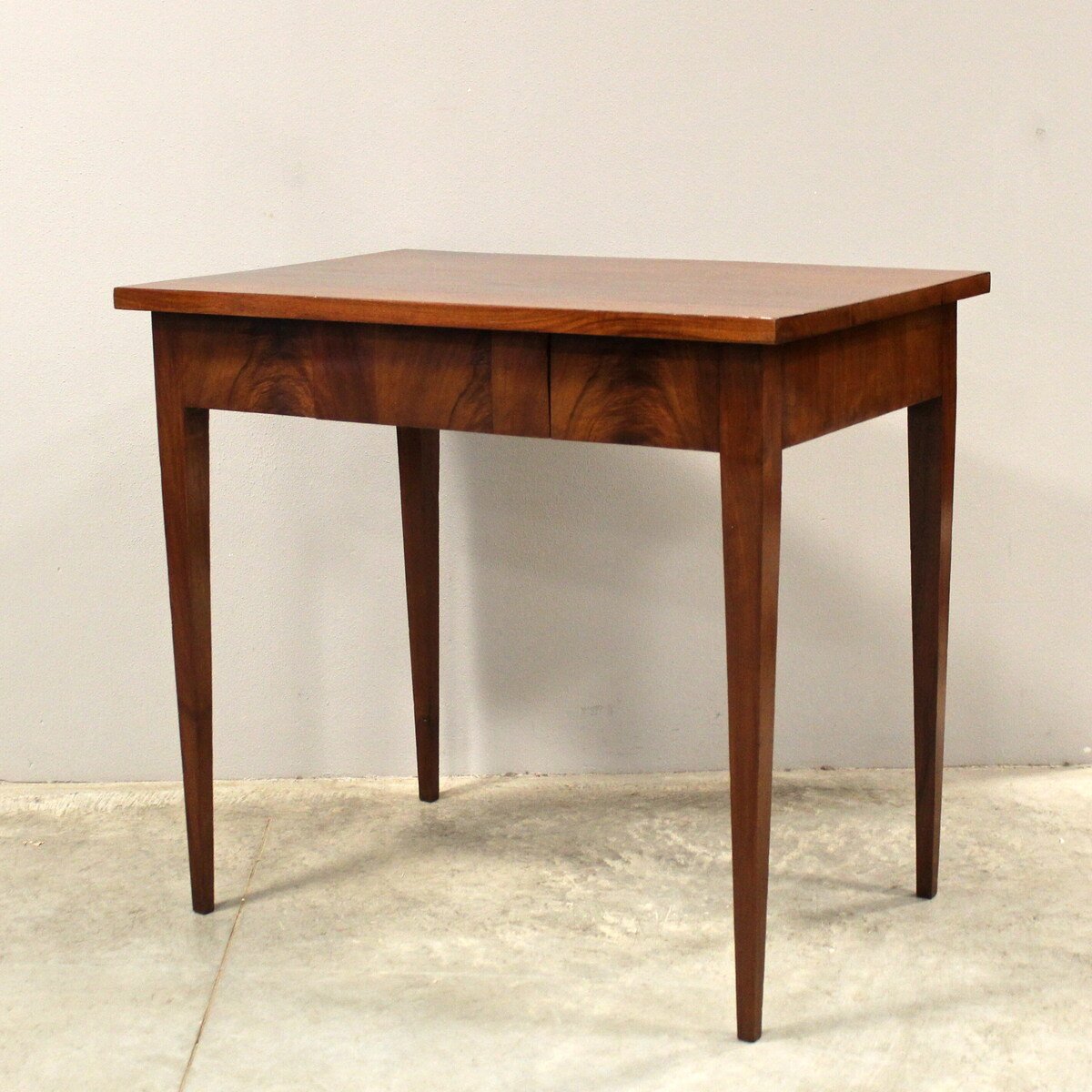 Italian Directoire Walnut Writing Table, Early 19th Century - JAA